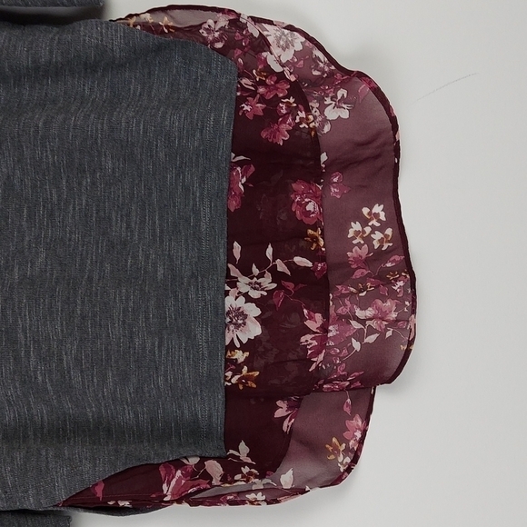 Women's Layered Top by Fortune & Ivy size small - Picture 2 of 5